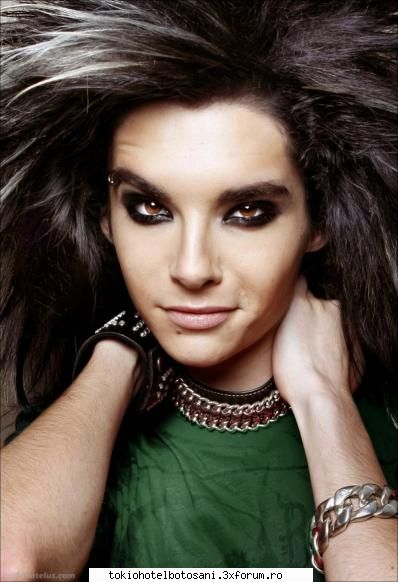 Ati face-o cu Bilutzu? - hmm...sincer? eu una o inteleg pe Mada(sper ca nu - Bill Kaulitz(vocal)
