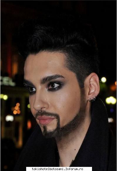 Bill are barba! - Deci am ramas mai mult decat atat cand am vazut - Bill Kaulitz(vocal)