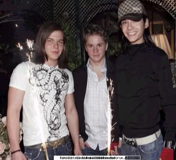 Bill nemachiat - ioana_fan_bill_th - Bill Kaulitz(vocal)