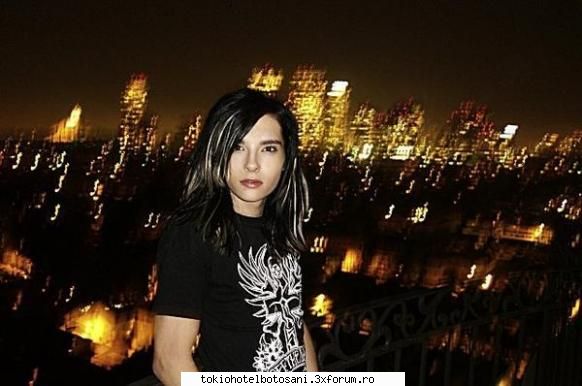 Bill nemachiat - manuela - Bill Kaulitz(vocal)