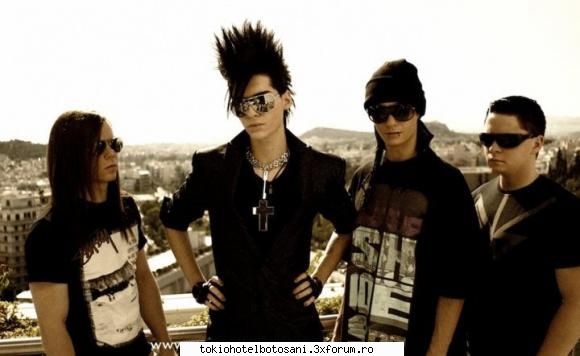 Bill si Tom vorbesc spaniola - bill ....... te amo bill kaulitz.... spaniola e - Bill Kaulitz(vocal)