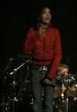 Bill si mana sa...buclucasa!:)) - 07 tot cu mana pe acolo - Bill Kaulitz(vocal)