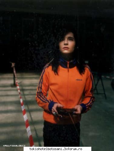 Ce fac baietii cand se relaxeaza???? - se jucareste:))::X:X - Tokio Hotel