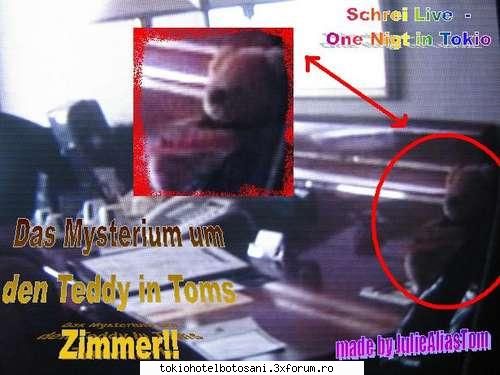 Ce mai ascunde Tom? - Un usuletzZzz::::::::::: ..........desi are 18 - Tom Kaulitz(chitara)