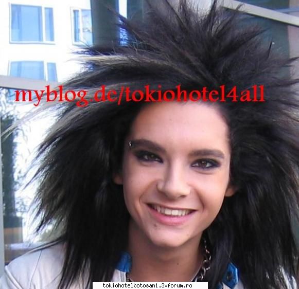 Ce va place la Bill? - freza :D glumeam...pey prima data knd l-am vazut - Bill Kaulitz(vocal)