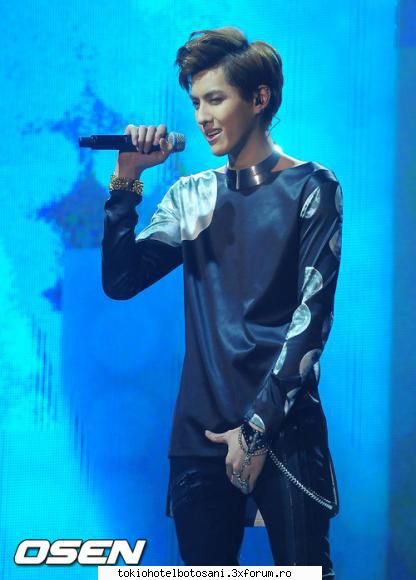 Exo K & Exo M - Mie imi plac amandoua in chineza si clipul de la - Alte formatii/cantareti