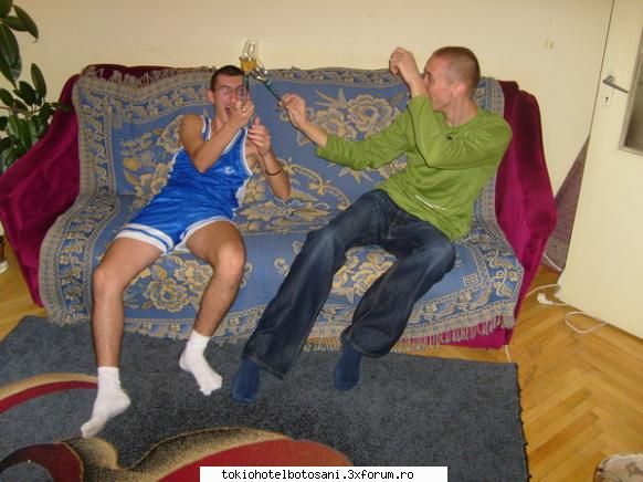 Frati...Surori! - ne`a facut mama mai nebuni oleak - Haideti sa ne cunoastem!