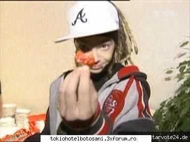 Id-uri de mess - id meu de mess este omk...sa dee add numai fani - Mess, Hi5, Forum, etc.