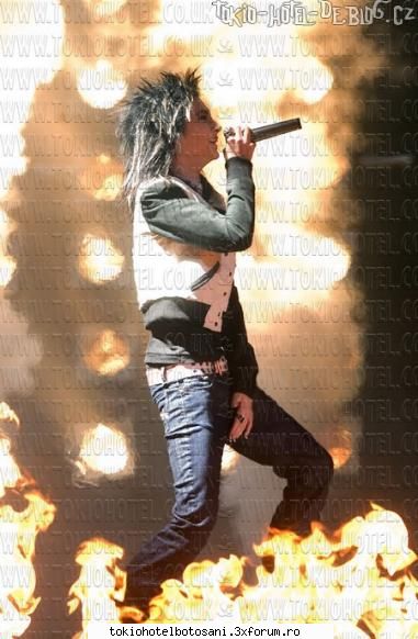 Interzis... - ei fii atenta aici jale cu billutzu nostru - Tokio Hotel