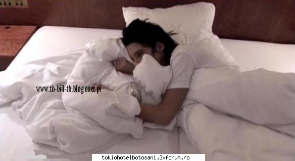 Interzis... - c na's dah sa fiu langa el:X:X::X:X:X::X:X:X - Tokio Hotel