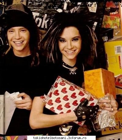 Joc de poze si cu poze - andreea_fan_tokio_hotel - Jocuri