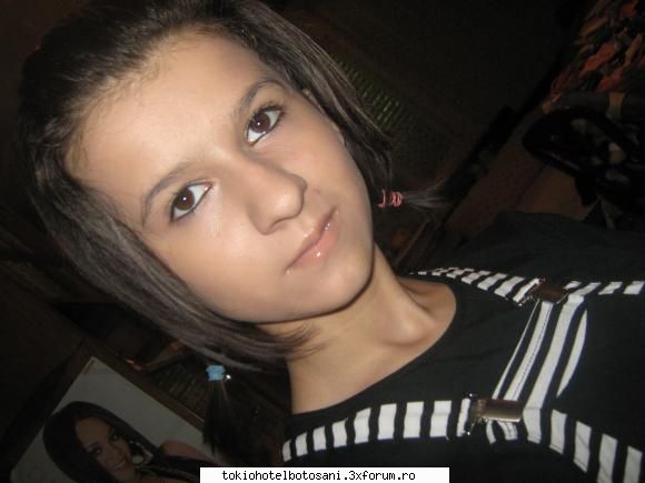 Laura^^ - ma plictiseam=facut poze - Haideti sa ne cunoastem!