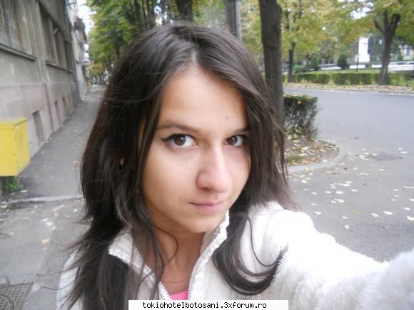 Laura^^ - lau_tokio_doll_95 - Haideti sa ne cunoastem!