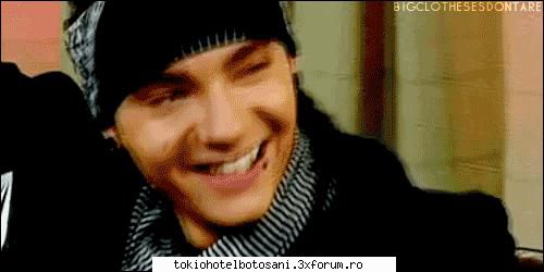 PoZe...2011.........!!!! - mtaodmutza - Tom Kaulitz(chitara)