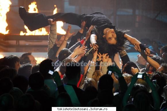 PozZzE TH(Pe Scena):X - OmG prea thare ce incredere o avut Bill!!:O:O: sa - Poze