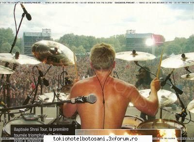 PozZzE TH(Pe Scena):X - Saracul Gustav;000 :) =) :D ;) cred k a slabit - Poze