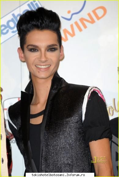 :wink2:  :wink2:  :wink2:  :nebun: poze bill&tom