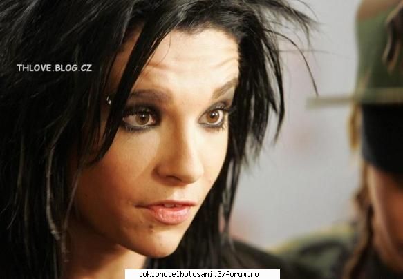 Poze cu Bill+comenatrii - ioana_fan_bill_th - Poze