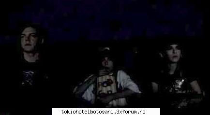 Poze cu tomy comice - bill: incepe actiunea tom: vreau la mami!!!!! - Poze
