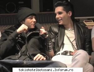 Poze cu tomy comice - Tom : Heh , aşa o freci Bill . Bill : Tot - Poze