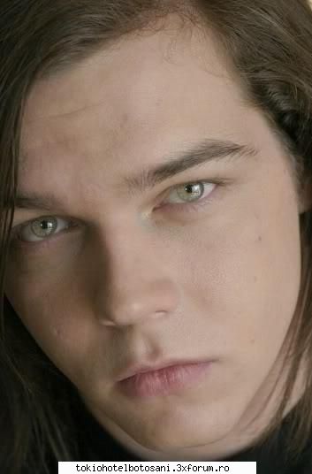 Schimbare de look - Ahhhh...Ce ochi are :X - Georg Listing(chitara bass)