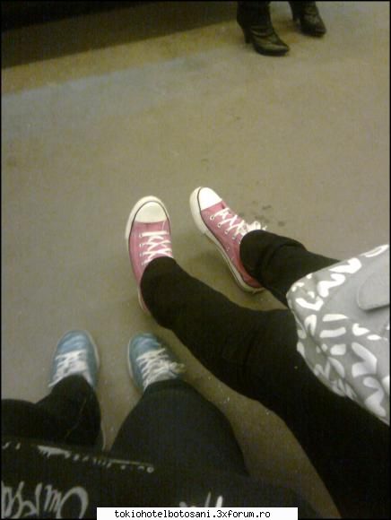 Tatyanna - In Metrou Eu sunt cu roz=]] - Haideti sa ne cunoastem!