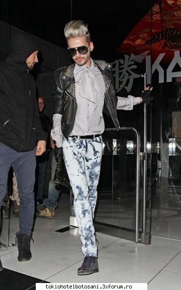 What the fuck! Bill e blond! =))) - total schimbat, nene - Bill Kaulitz(vocal)