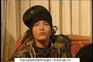 aceeasi intrebare - eu il prefer pe tom - Tom Kaulitz(chitara)