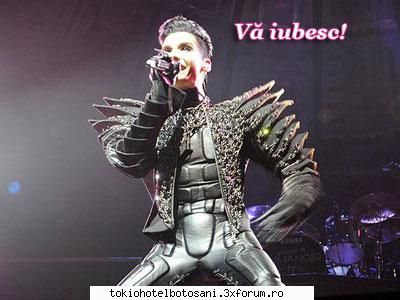 bill kaulitz 2011 - bill ..in primul rand nu acorda mai multa atentie - Bill Kaulitz(vocal)