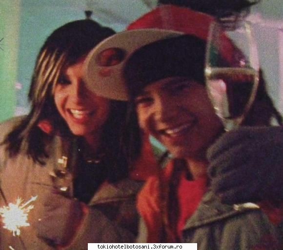 brithey of the 2007 - zooey toons - Tom Kaulitz(chitara)