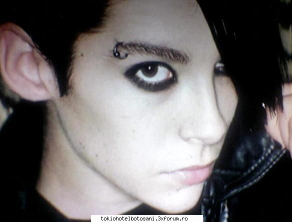 brithey of the 2007 - wow! ce zambet baga multumim d poze :* - Tom Kaulitz(chitara)