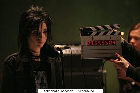 galery - ) filmarile de la rette mich - Bill Kaulitz(vocal)