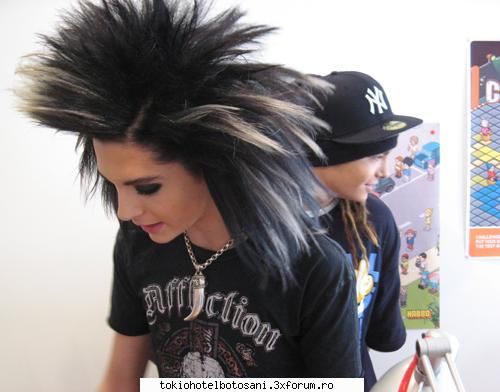 galery - D doa si asta :D - Bill Kaulitz(vocal)