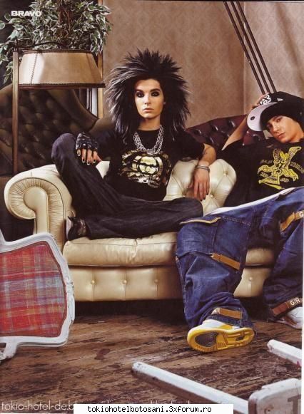 galery - poza asta ma omoara uite cum sta TOm vai Doamne - Bill Kaulitz(vocal)