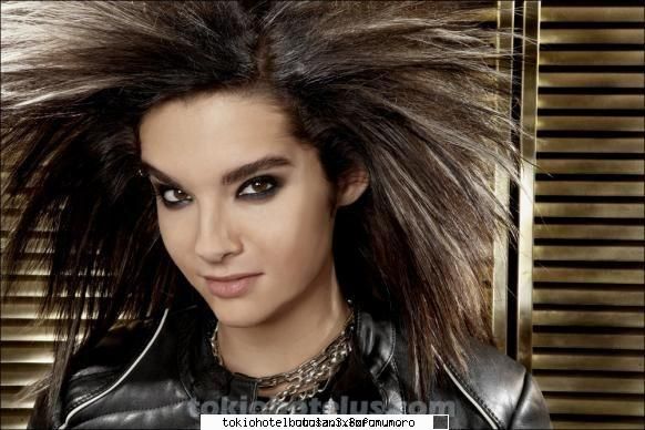 galery - dc sa te ucid mai ?:)) si voi ma ucidetzi cu - Bill Kaulitz(vocal)