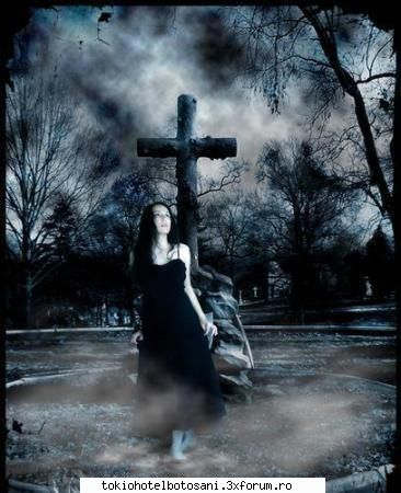gothic - madu - Cafenea