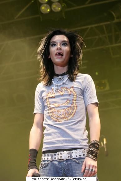 l-ati visat - ) eu am visat ca tinea o scrisoare in mana si - Bill Kaulitz(vocal)