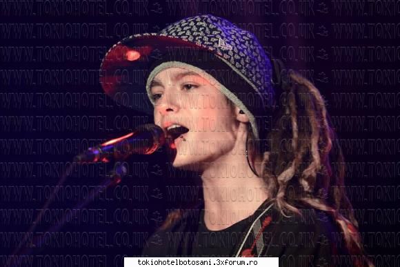 nelamuriri? - aveti vreo nelamurire cu privire la el?puteti sa - Tom Kaulitz(chitara)