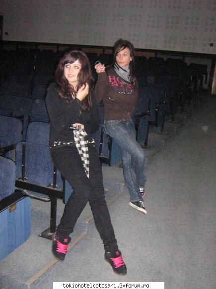 photos with us ;) - paparazzy astea vroiam si eu sa vb la tel:)))))))) - Haideti sa ne cunoastem!