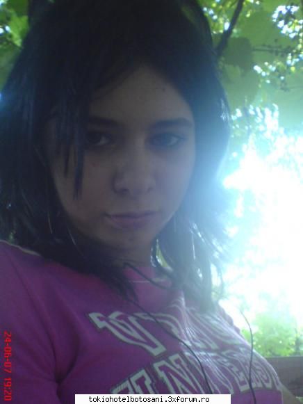 photos with us ;) - mada,15 ani botosani..ati mai vazut poza,cred - Haideti sa ne cunoastem!