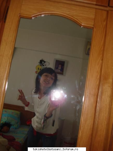 photos with us ;) - da em... bianca 12 ani (aproape 13..pe 10 martie - Haideti sa ne cunoastem!