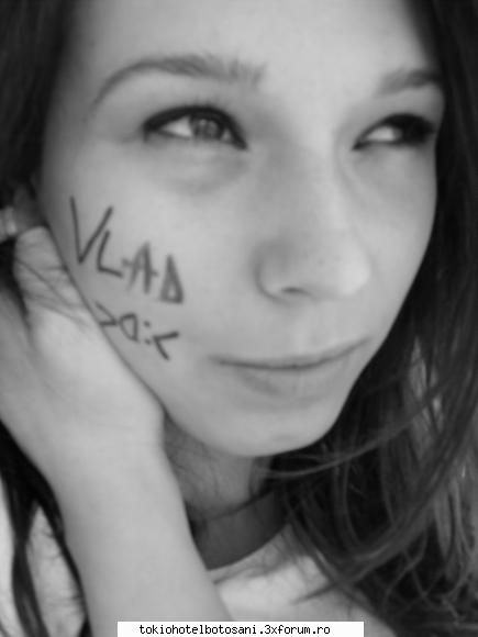 photos with us ;) - era un tag pt un baiat..ma rugat:D - Haideti sa ne cunoastem!