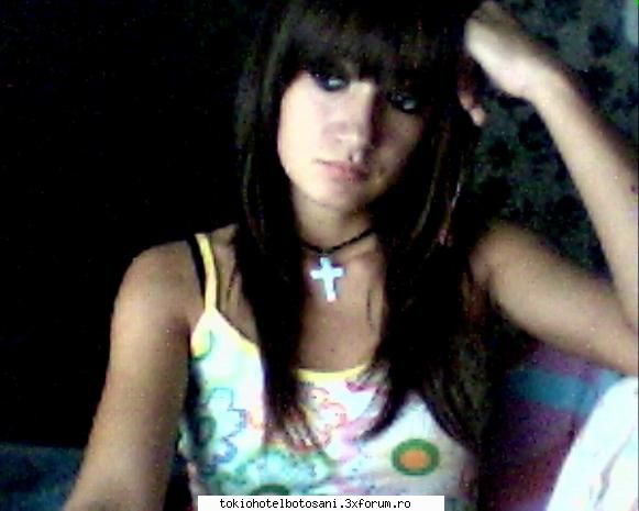 photos with us ;) - manuela, 15 ani ,bistrita ....shi o poza cu mine - Haideti sa ne cunoastem!