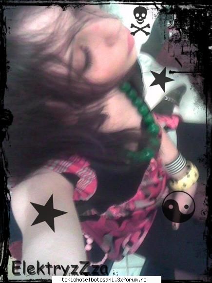 photos with us ;) - )) yotima si p mn:)) - Haideti sa ne cunoastem!