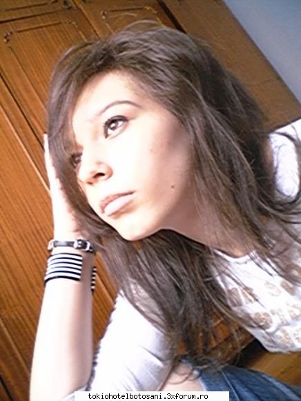 photos with us ;) - o poza din epoca d piatra:))))))))))))))0=)) - Haideti sa ne cunoastem!