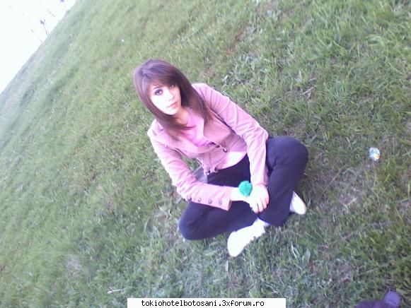 photos with us ;) - ce stramba ma ieshit aici :)) nu`mi place - Haideti sa ne cunoastem!