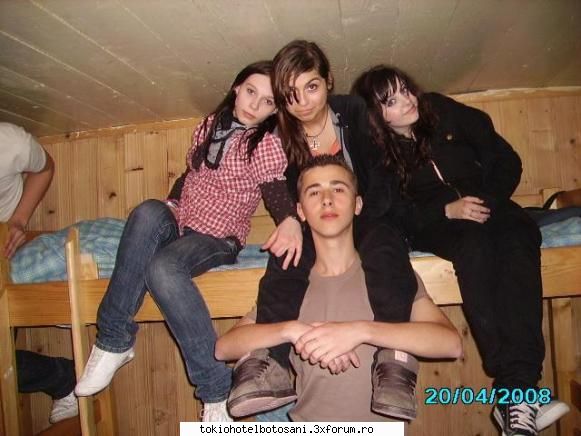 photos with us ;) - la ziua lui Pandini eu cocotzata:)))) - Haideti sa ne cunoastem!