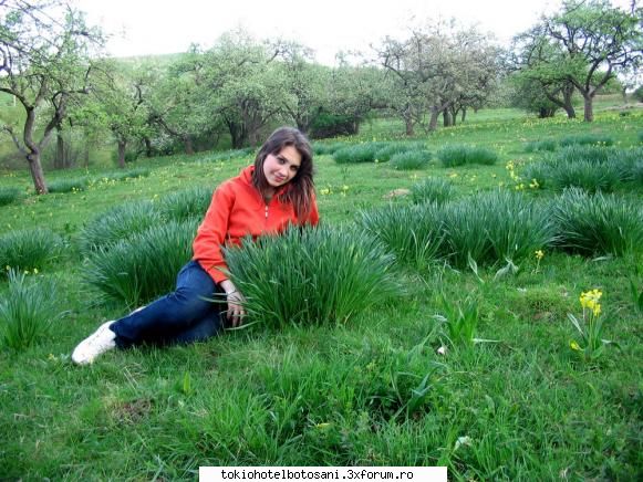 photos with us ;) - floricele pe campiii - Haideti sa ne cunoastem!