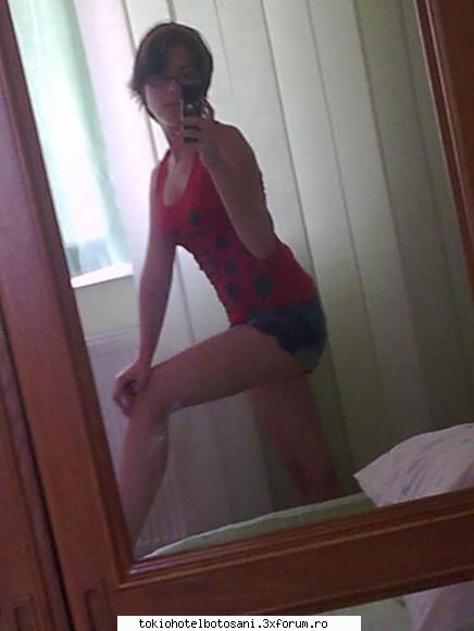 this is me(andreea adina) - ms! uite si pozele :D - Haideti sa ne cunoastem!