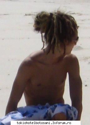 vacantza cu Tomitza`...!!! - unde ati merge in vacanta cu tomitza`????? =D yop - Tom Kaulitz(chitara)